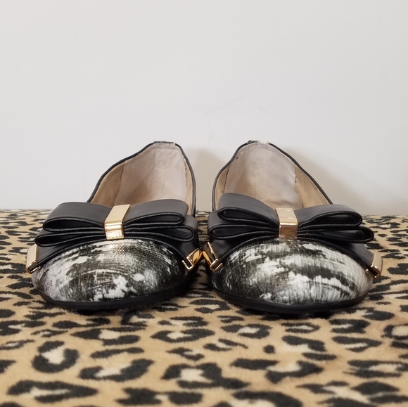 Jessica Simpson Flats Ballet Bow Gold Trim 7.5 - Picture 3 of 8